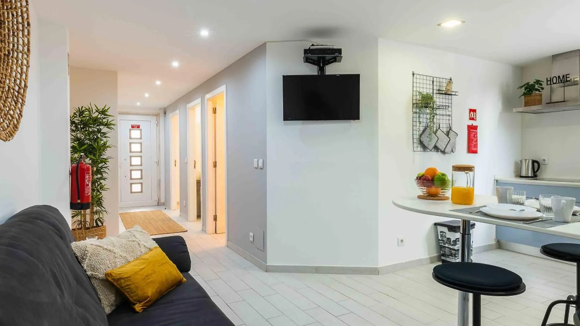 Santa Eulalia 2-Bedroom Apartment - Swimming Pool - Wifi Albufeira
