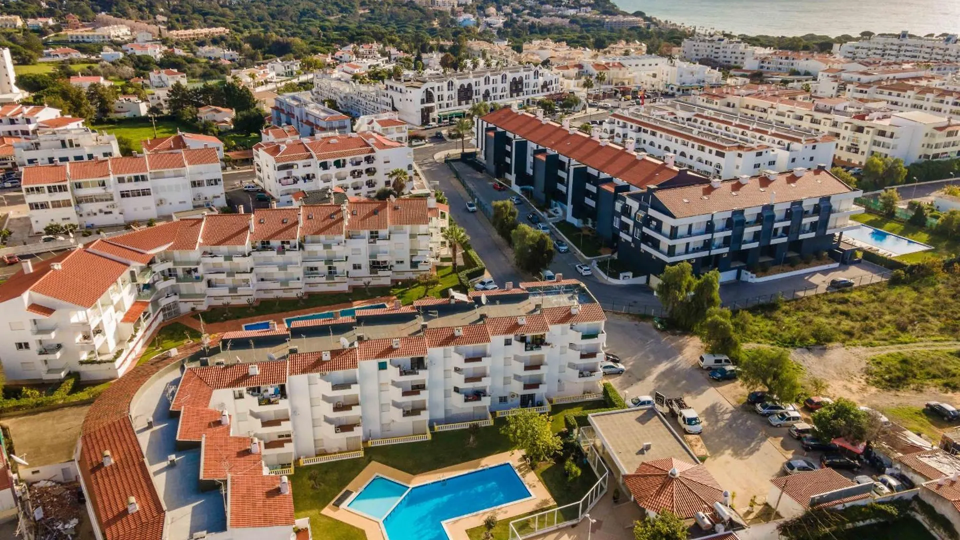 Santa Eulalia 2-Bedroom Apartment - Swimming Pool - Wifi Albufeira 0*,  Portugal